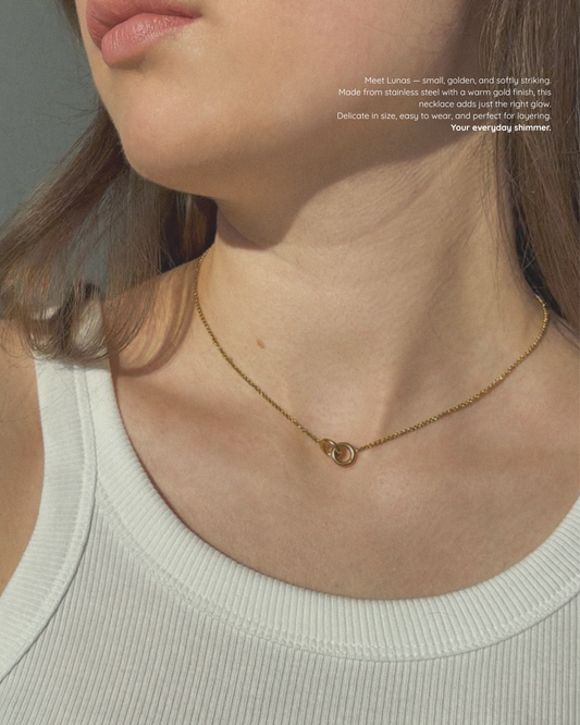 LUNAS necklace