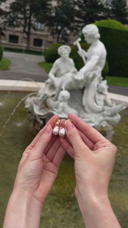 PEARL earrings
